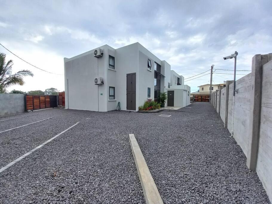 Bois Mapou Self Catering Apartments Unit 203 Ривьер-Нуар Экстерьер фото